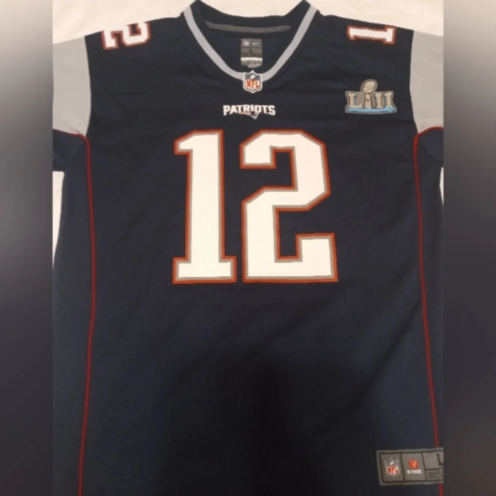 Retired NFL Tom Brady #12 Nike SUPERBOWL 52 New England Patriots, Youth L 14-16